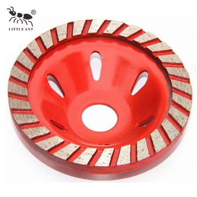 Mola a tazza di molatura per calcestruzzo a diamante rosso con legante metallico a grana grossa per la macinazione di calcestruzzo e pietra.